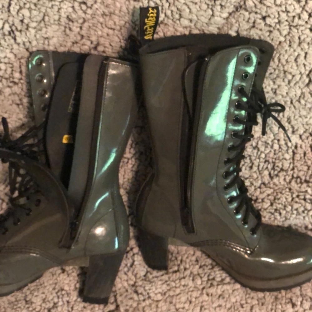 LETS SELL EM!!Dr. Martens DEE Lmtd! sz 7 US women’s LIMITED 14 eye - Picture 4 of 7